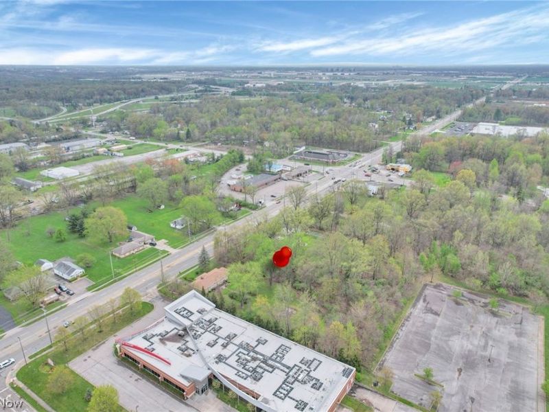 2423 Stelzer Road, Columbus, OH 43219 Photo 9