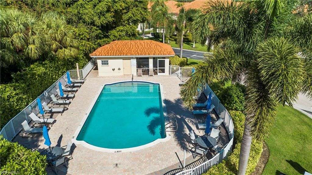 1190 Egrets Walk Cir, Unit 103, Naples, FL 34108 Photo