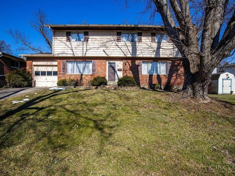 818 Rosetree Lane, Cincinnati, OH 45230 Photo 1