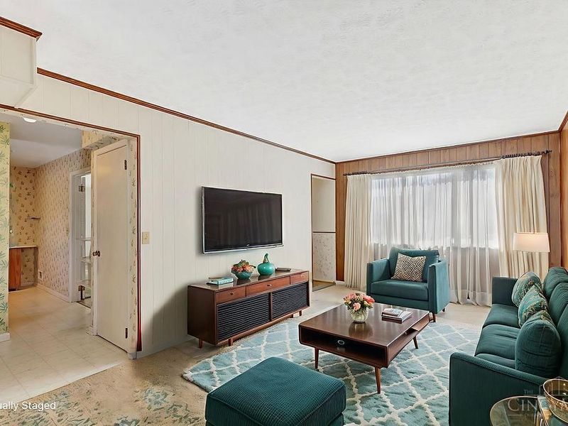 818 Rosetree Lane, Cincinnati, OH 45230 Photo 12