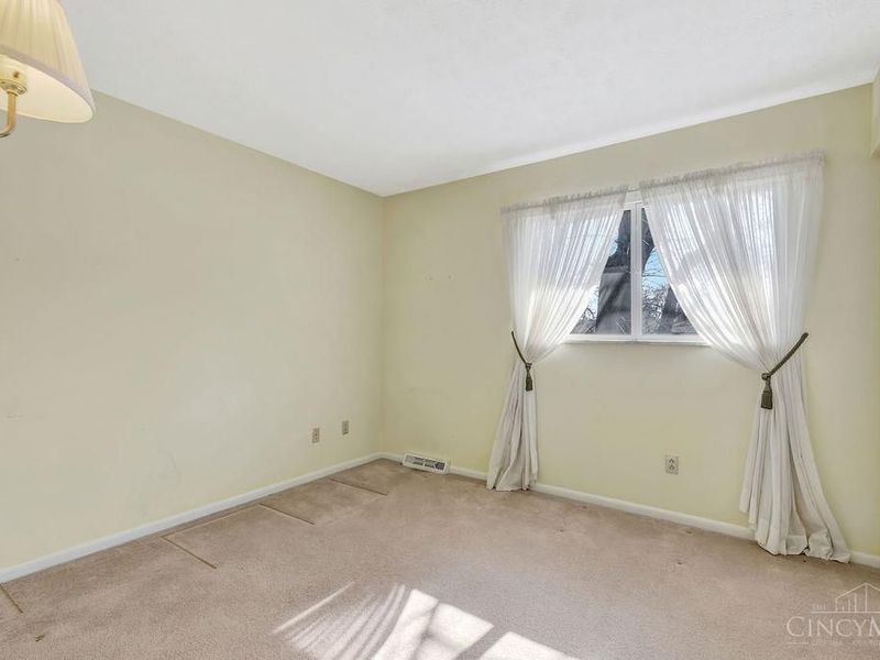 818 Rosetree Lane, Cincinnati, OH 45230 Photo 20