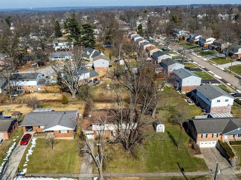 818 Rosetree Lane, Cincinnati, OH 45230 Photo 40