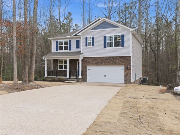 7785 Patriots Way E, Gloucester, VA 23061