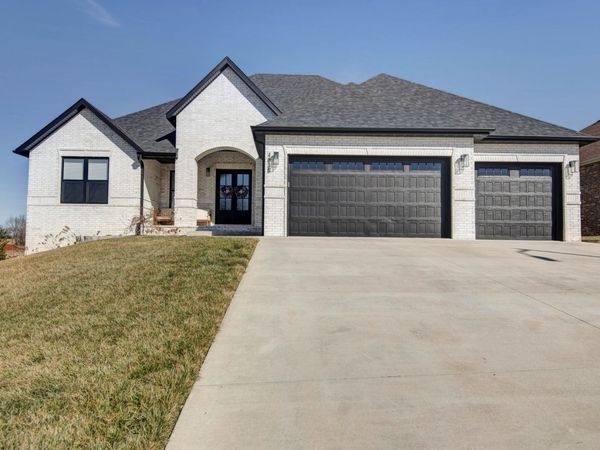 4835 E Silverado Road, Springfield, MO 65802