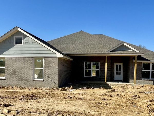 50 Farley Road, Byhalia, MS 38611