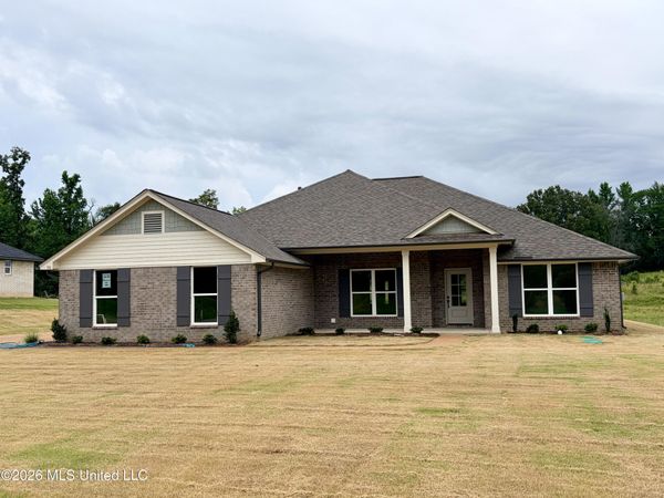 50 Farley Road, Byhalia, MS 38611
