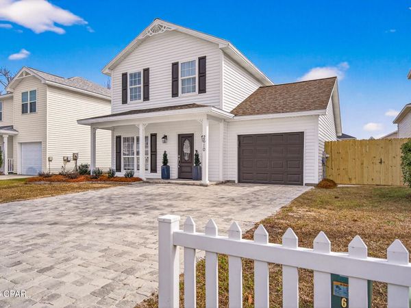 2610 Laurel Drive, Panama City, FL 32404