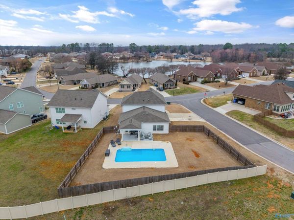 444 Summit Lakes Drive, Athens, AL 35613