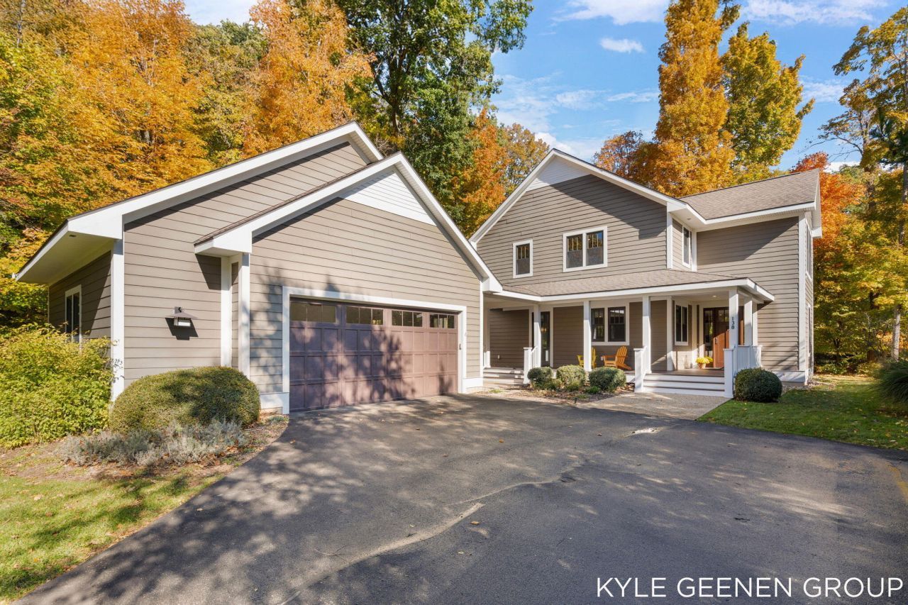 138 W Shore Woods, Unit 10, Douglas, MI 49406 Main Photo