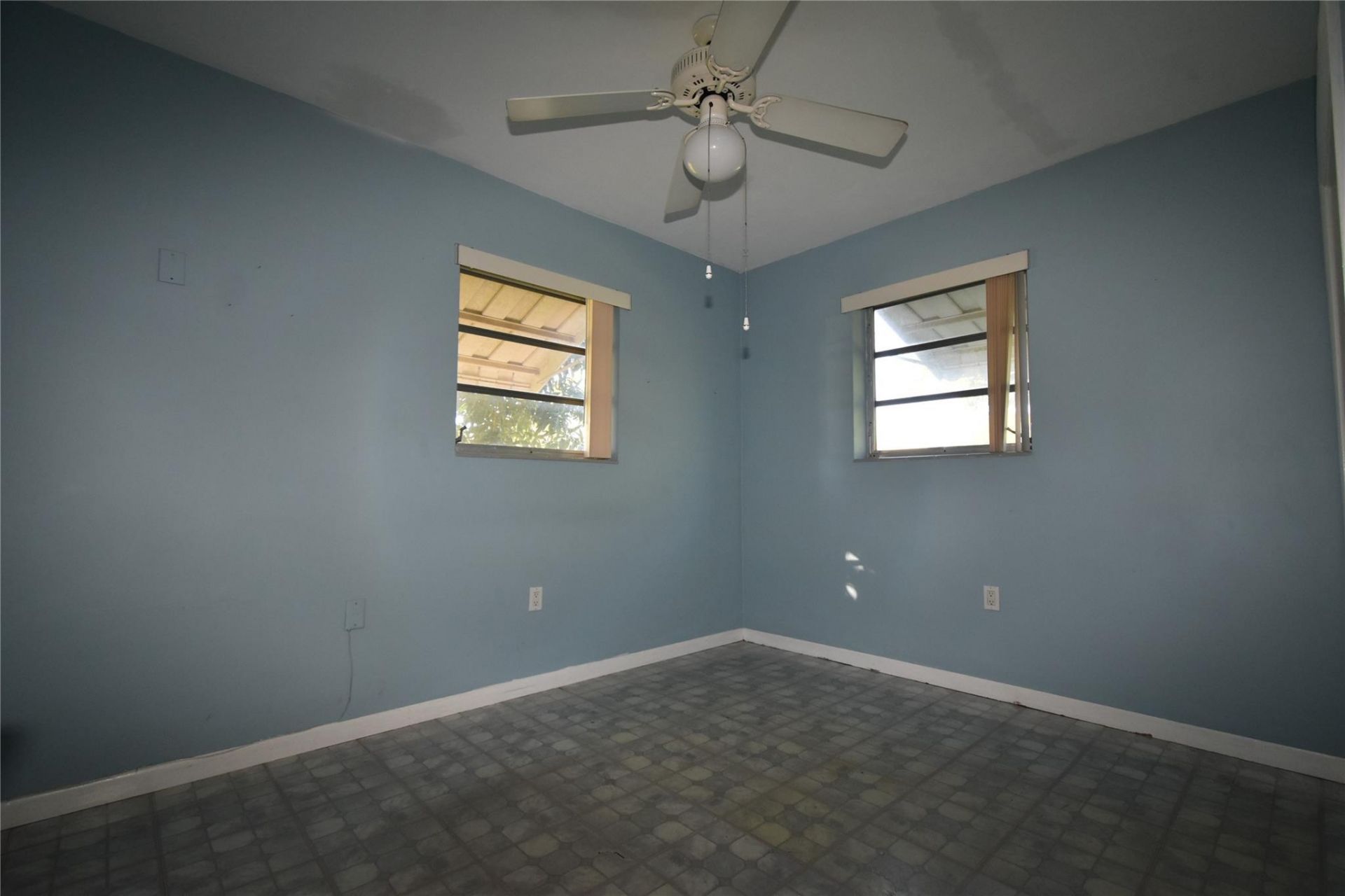 1100 N 71st Avenue, Hollywood, FL 33024 Photo