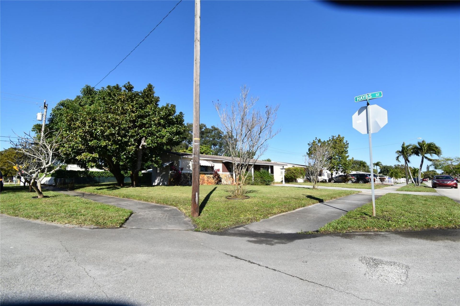 1100 N 71st Avenue, Hollywood, FL 33024 Photo