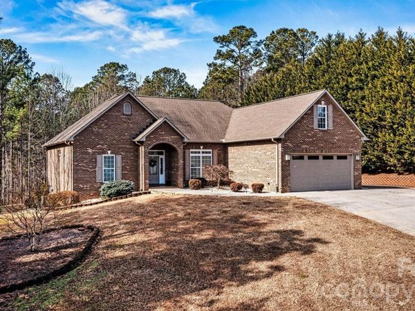 5699 Long Bay Drive, Granite Falls, NC 28630