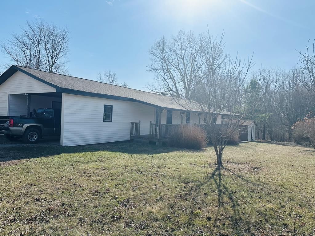 36 Mcpeak Lane, Monterey, TN 38574 Main Photo