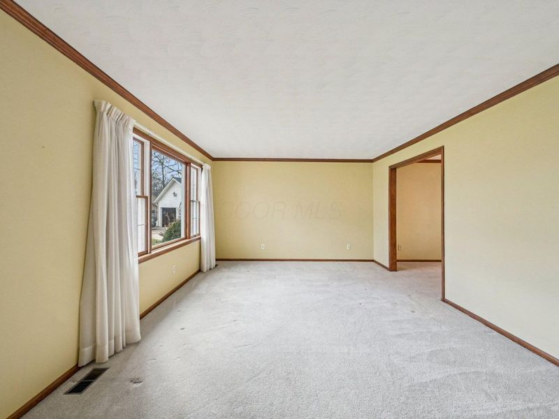 655 Mohican Way, Westerville, OH 43081 Photo 25