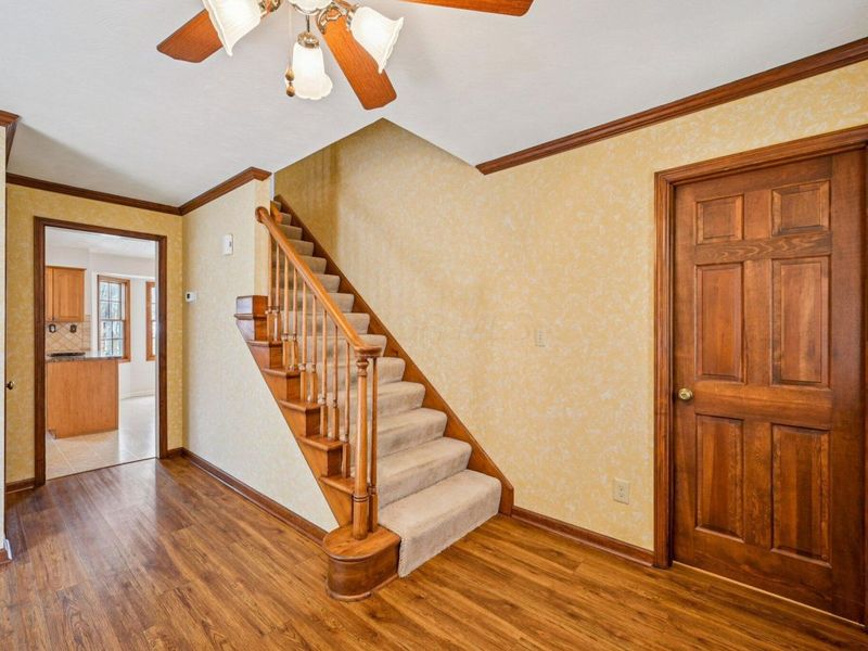 655 Mohican Way, Westerville, OH 43081 Photo 7