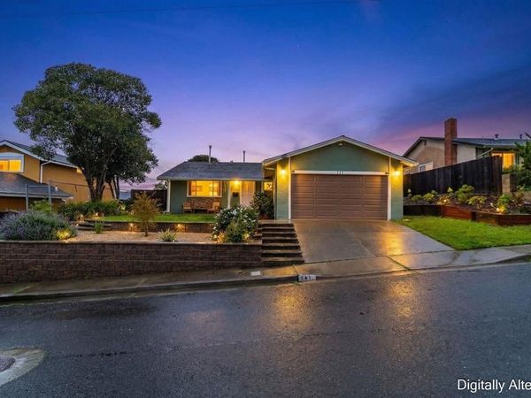 141 141 Dartmouth Ave, Vallejo, CA 94589