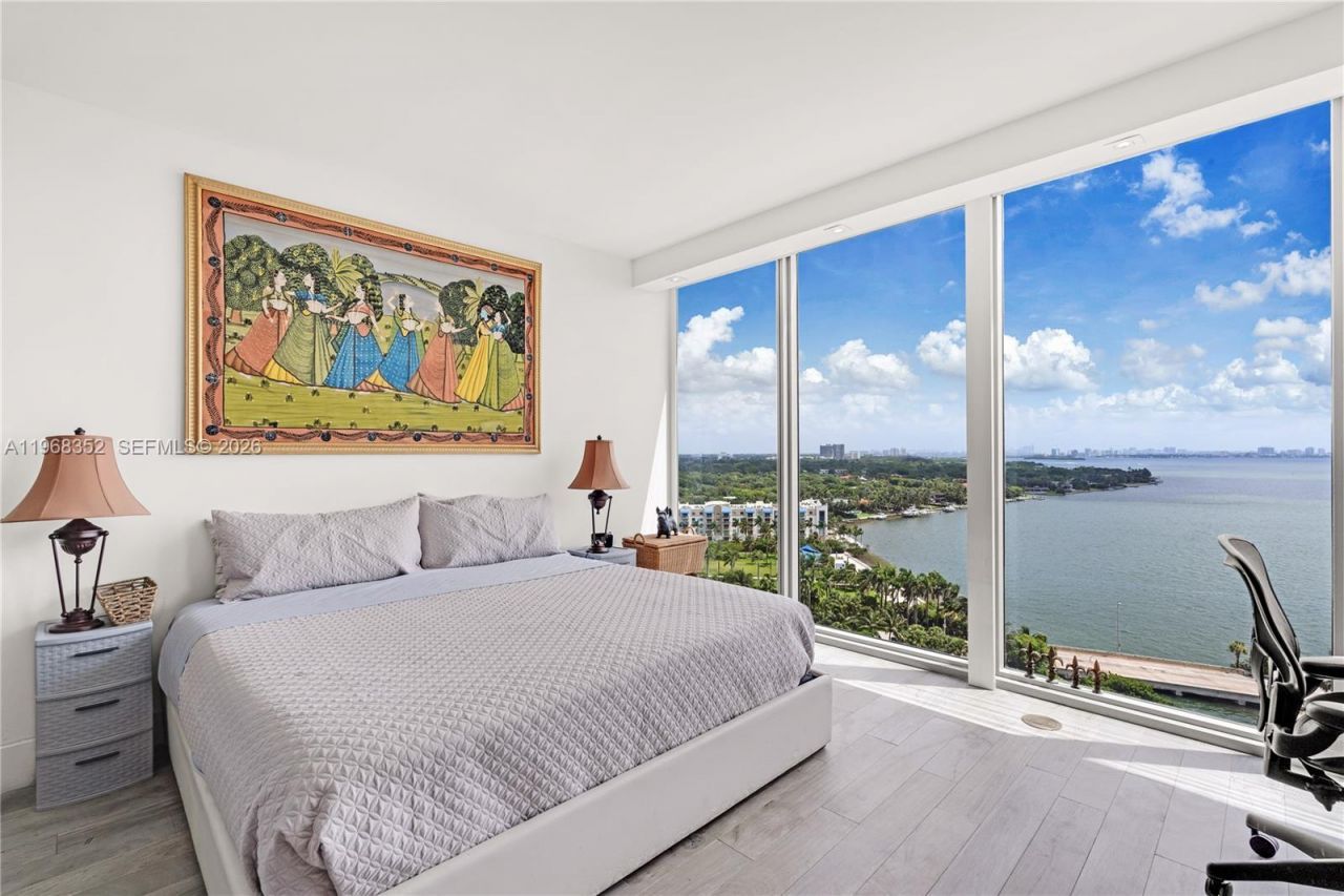 601 NE 36th St, Unit 1412, Miami, FL 33137 Photo