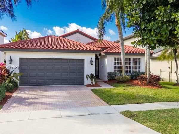 2972 SW 174th Ave, Miramar, FL 33029