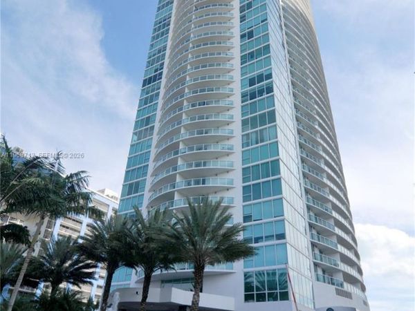 2101 Brickell Ave, Unit 1704, Miami, FL 33129