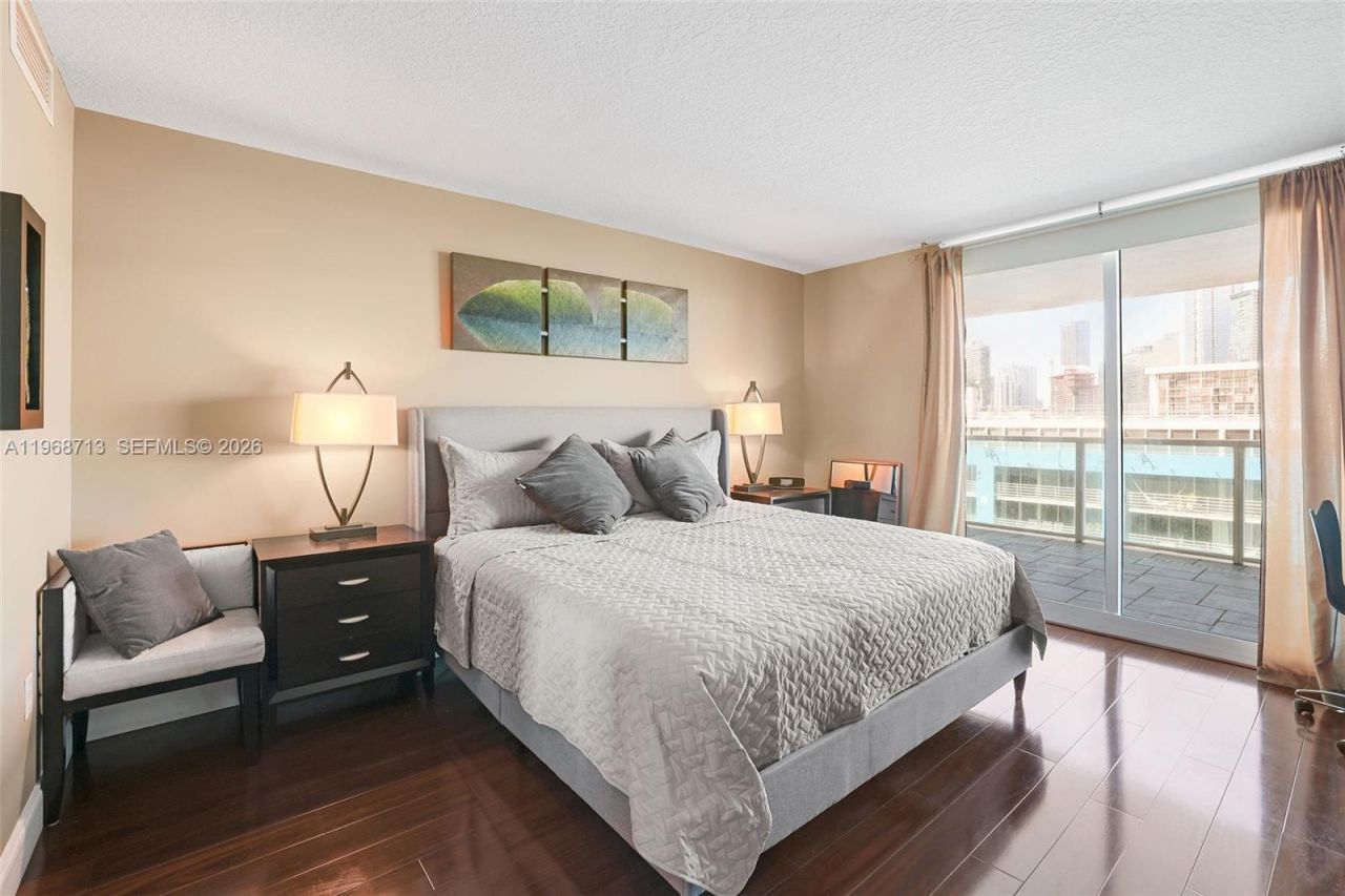 2101 Brickell Ave, Unit 1704, Miami, FL 33129 Photo