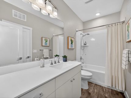 1606 20th St, Sacramento, CA 95811 Photo