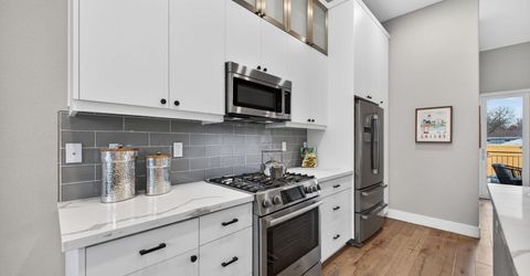 1606 20th St, Sacramento, CA 95811 Photo