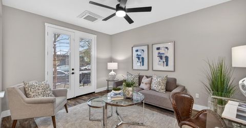 1606 20th St, Sacramento, CA 95811 Photo