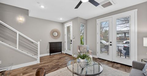 1606 20th St, Sacramento, CA 95811 Photo