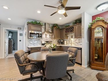 50340 Helfer Boulevard, Wixom, MI 48393