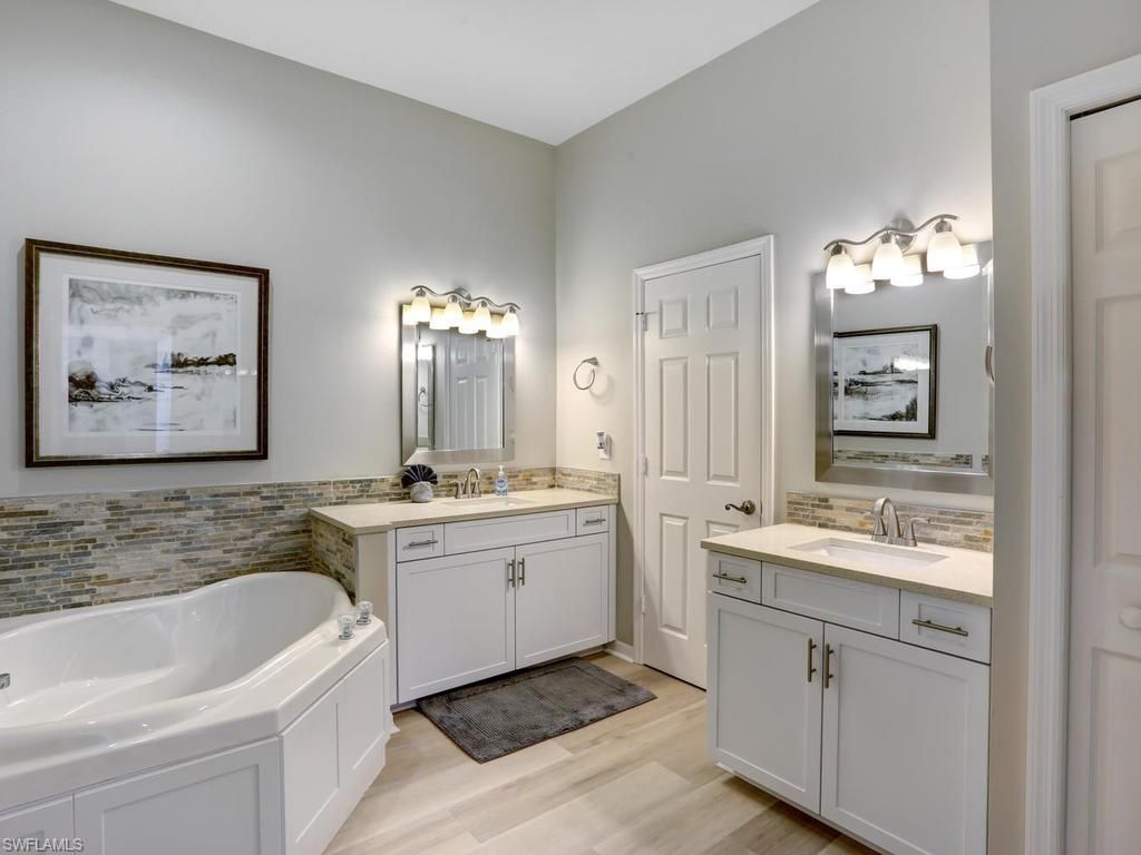 1051 Egrets Walk Cir, Unit 7-201, Naples, FL 34108 Photo