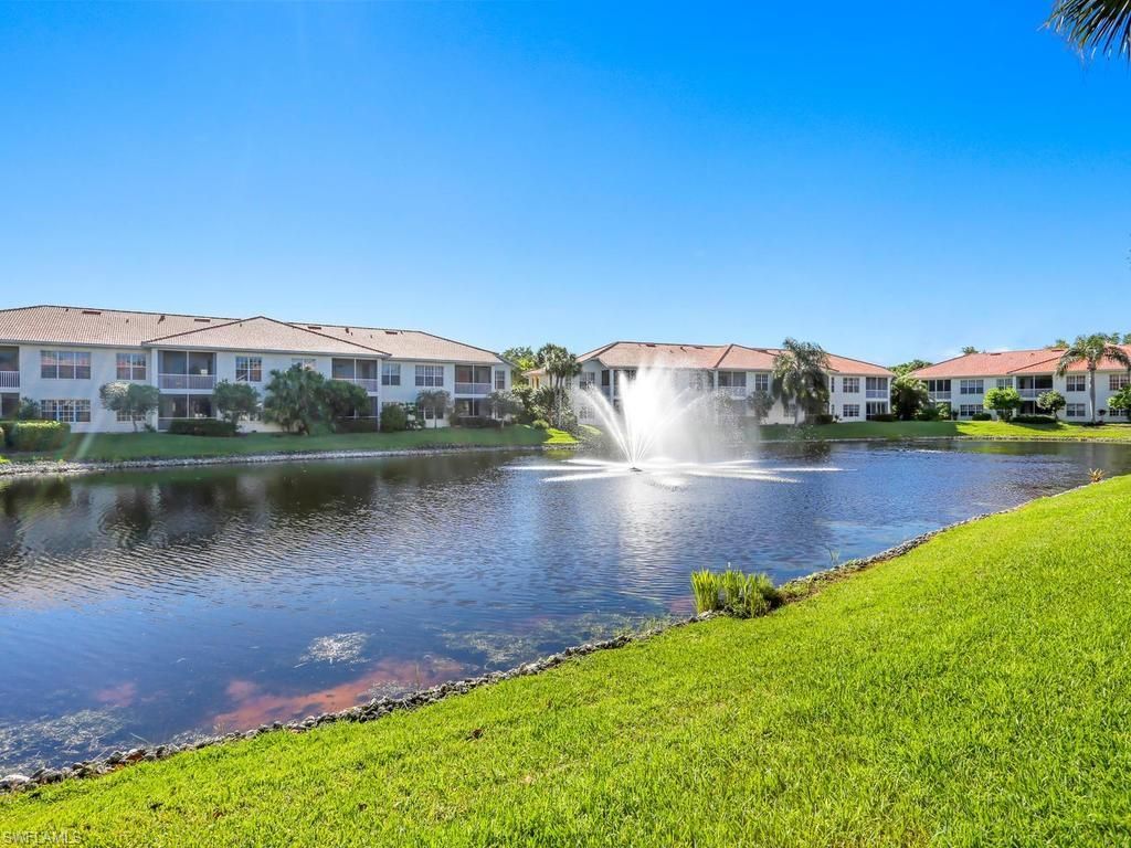 1051 Egrets Walk Cir, Unit 7-201, Naples, FL 34108 Photo