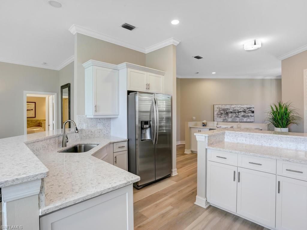 1051 Egrets Walk Cir, Unit 7-201, Naples, FL 34108 Photo