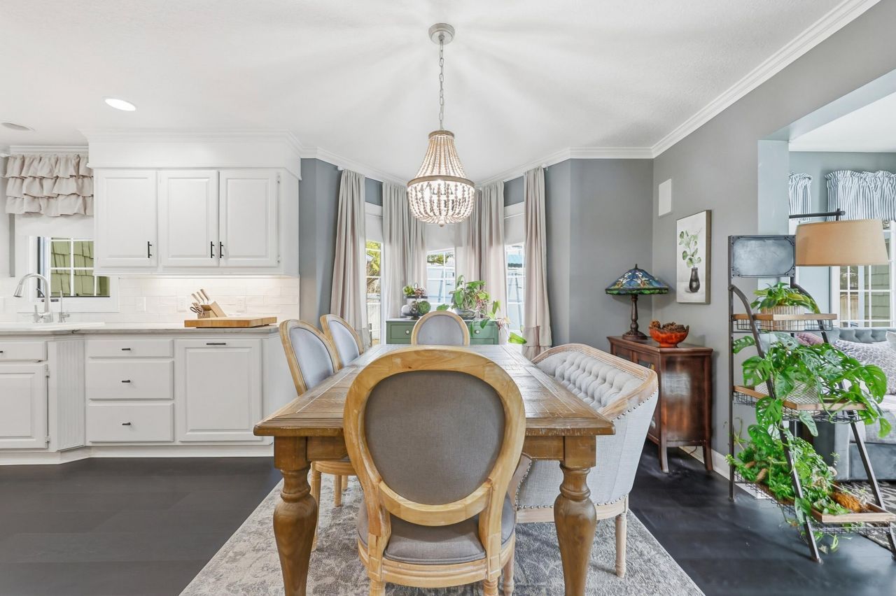 4496 Wedgewood Dr. Photo 13