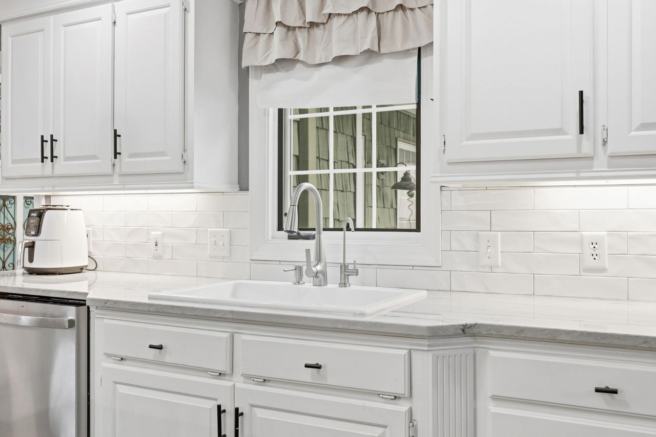 4496 Wedgewood Dr. Photo 17