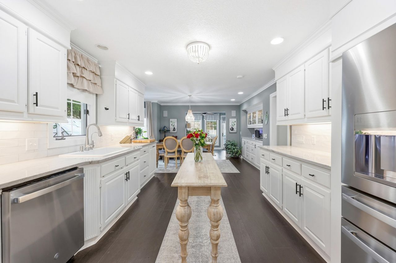 4496 Wedgewood Dr. Photo 19