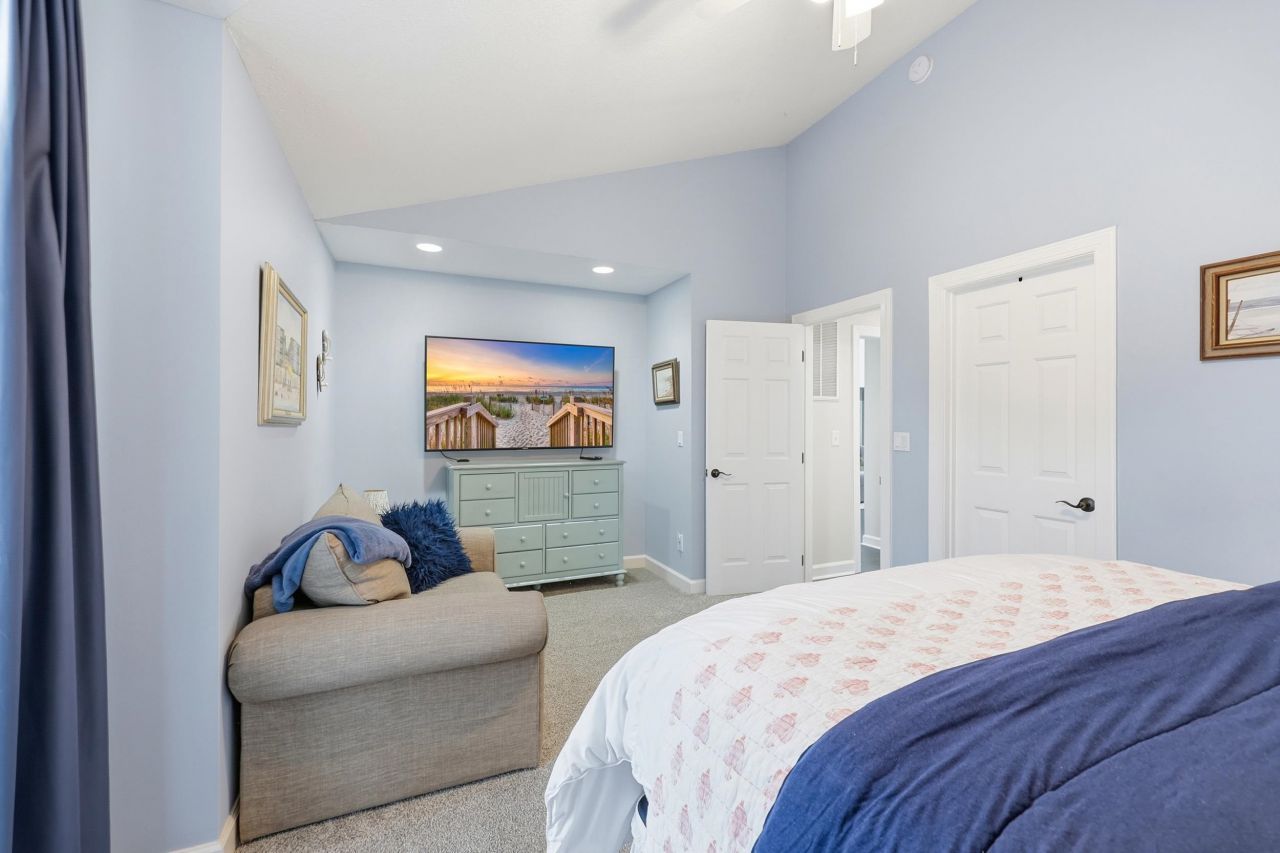 4496 Wedgewood Dr. Photo 23