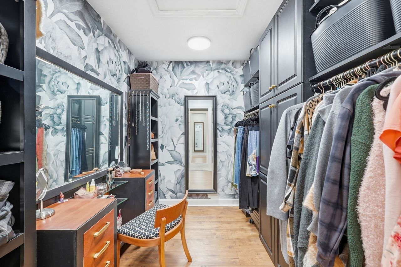 4496 Wedgewood Dr. Photo 31