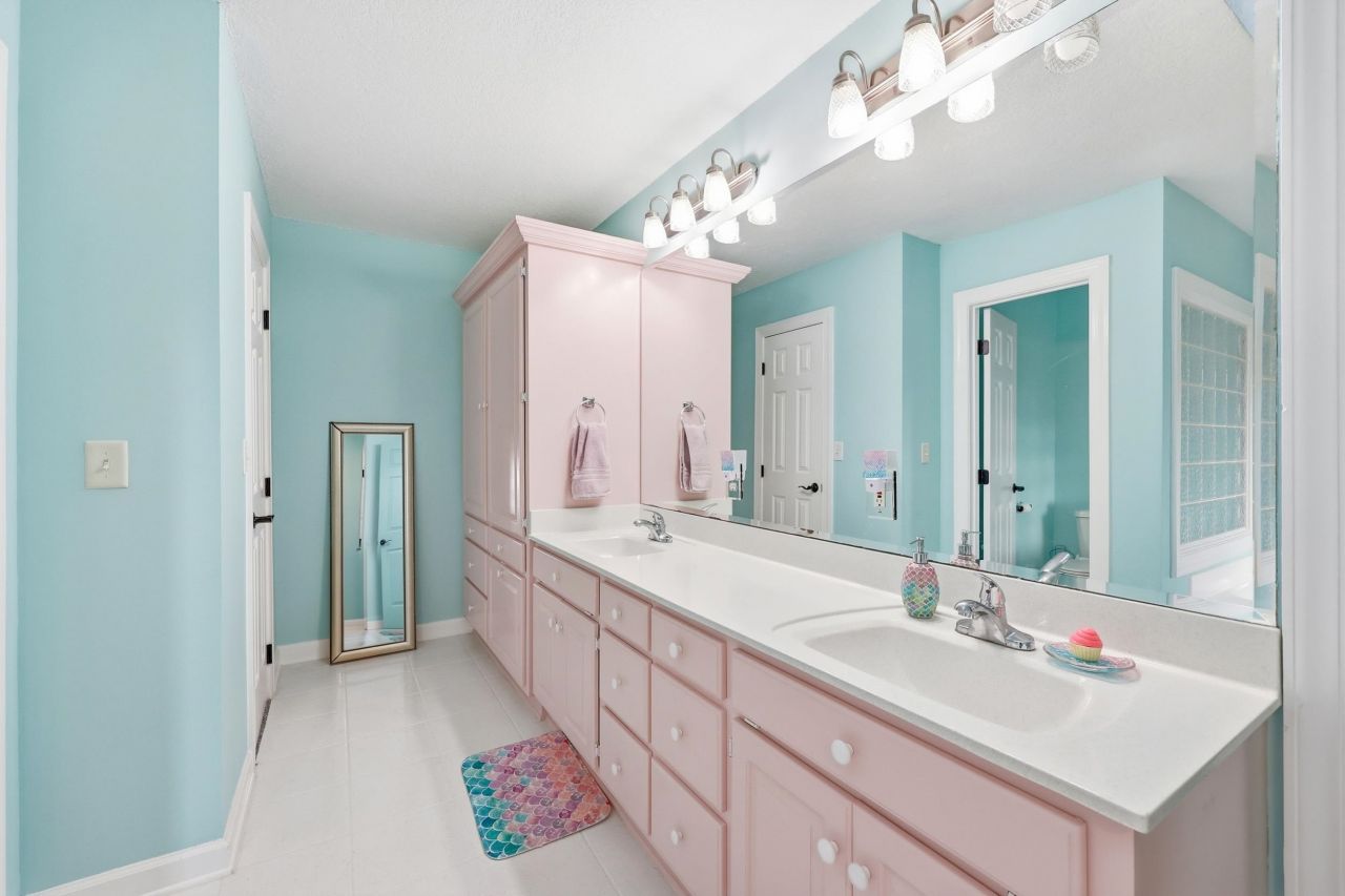 4496 Wedgewood Dr. Photo 45