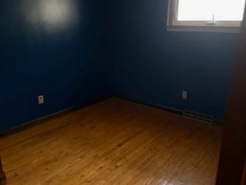 319 Russell Avenue, Cortland, OH 44410 Photo 11