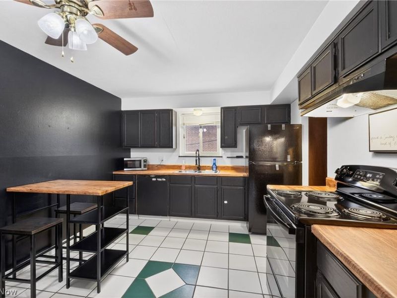 1597 Lee Terrace Drive, Unit F11, Wickliffe, OH 44092 Photo 13