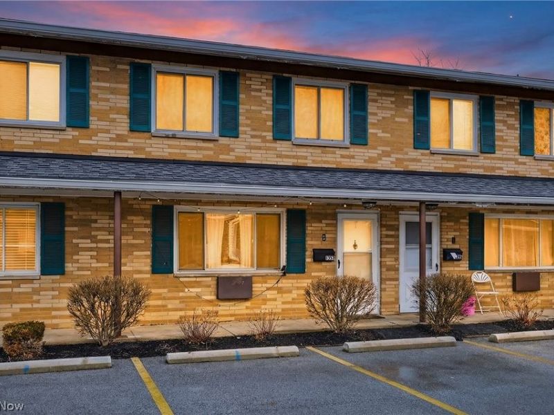 1597 Lee Terrace Drive, Unit F11, Wickliffe, OH 44092 Photo 2