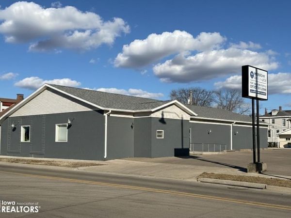 1219 Avenue H, Fort Madison, IA 52627