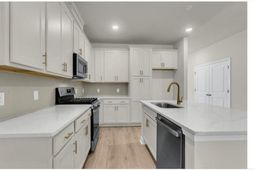 5070 Blackberry Lane Lane photo 4