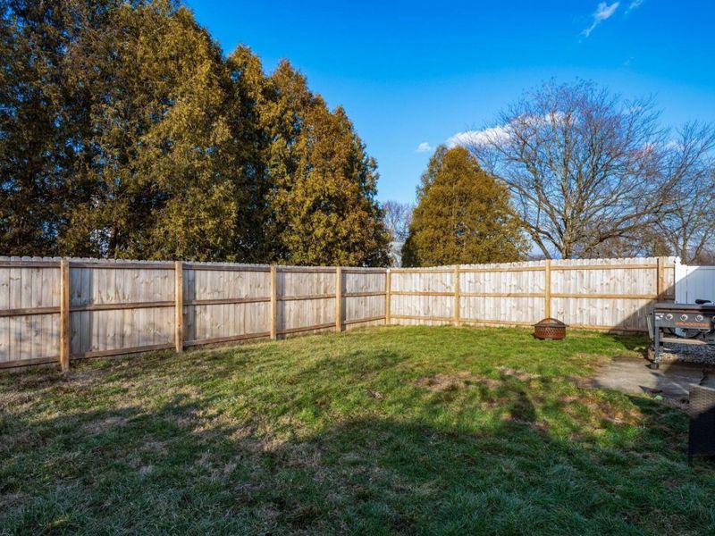 3558 Kinsale Head Drive, Columbus, OH 43221 Photo 18