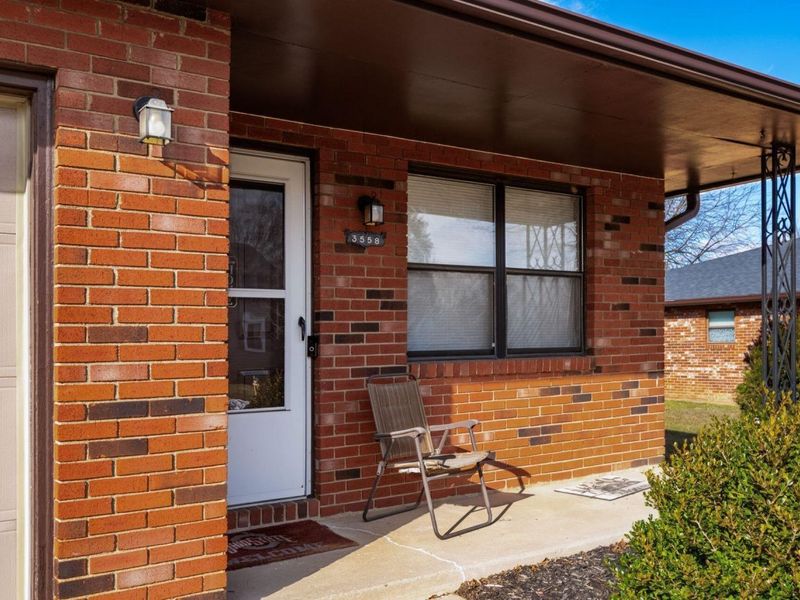 3558 Kinsale Head Drive, Columbus, OH 43221 Photo 20