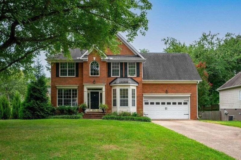 2610 Eagle Creek Way, Signal Mountain, TN 37377 Main Photo