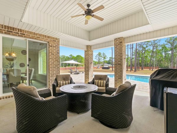 6735 E Bay Boulevard, Navarre, FL 32566