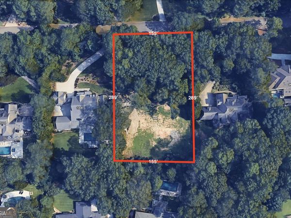 988 Somerset Drive NW, Atlanta, GA 30327