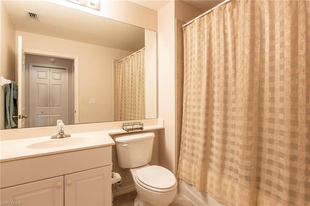 15150 Royal Windsor Ln, Unit 1403, Fort Myers, FL 33919 Photo