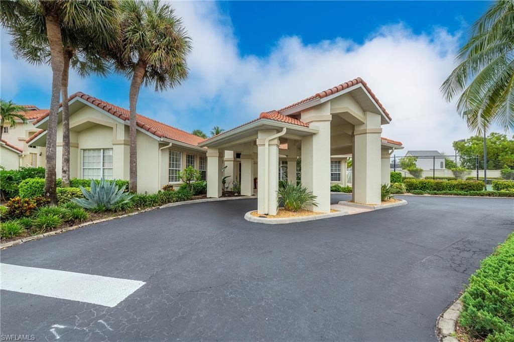 15150 Royal Windsor Ln, Unit 1403, Fort Myers, FL 33919 Photo